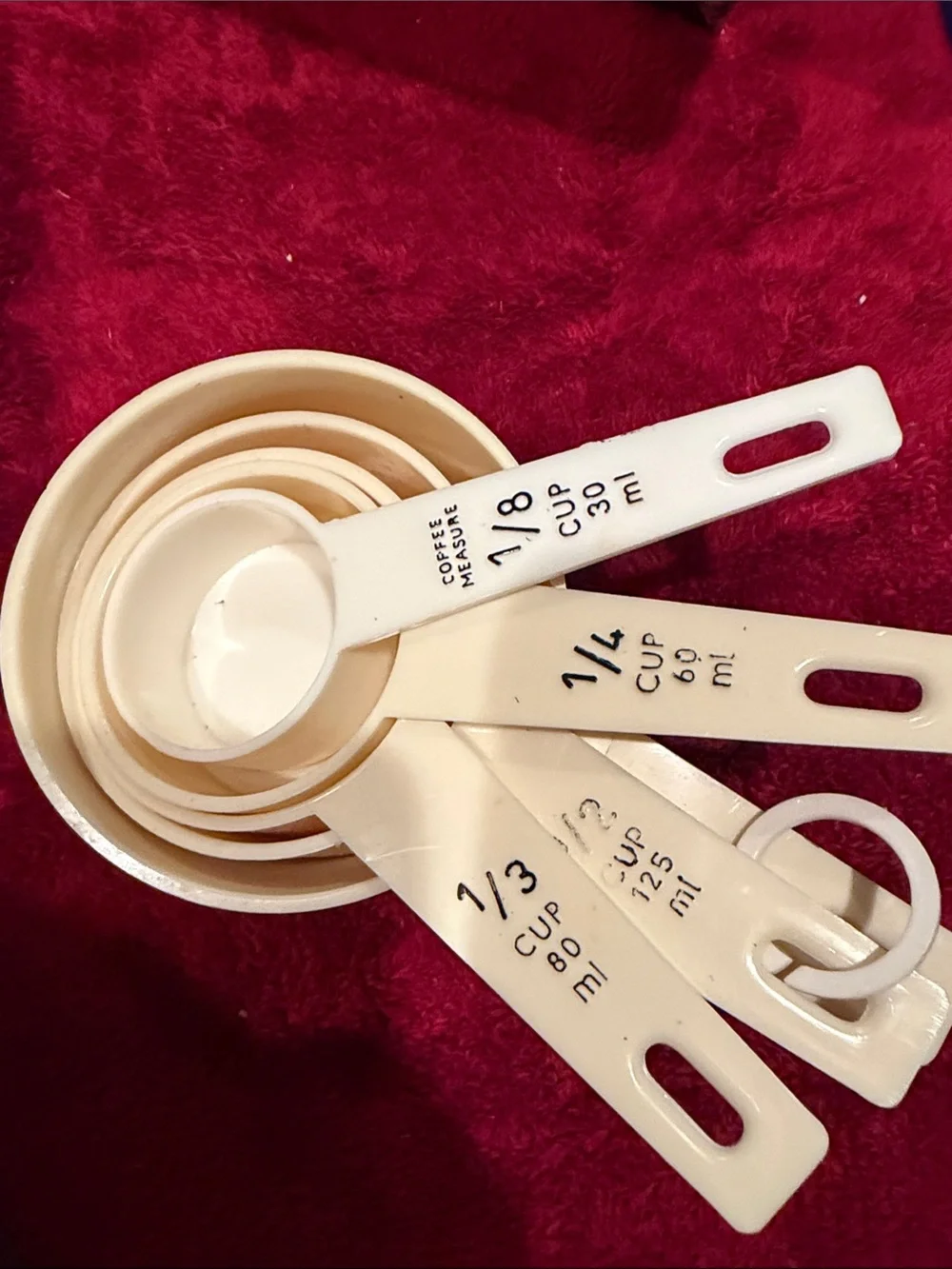 Ceramic Garlic Baker, Vegetable Chopper, Measuring Spoons